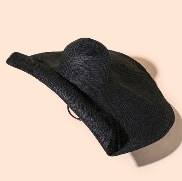 Floppy Wide Brim Straw Hat - Picture 1 of 11